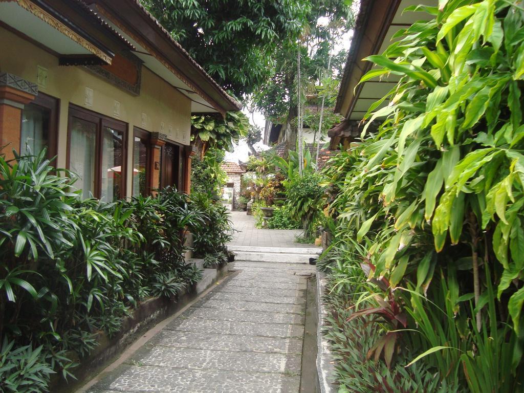 Diwangkara Beach Hotel & Resort Sanur Buitenkant foto