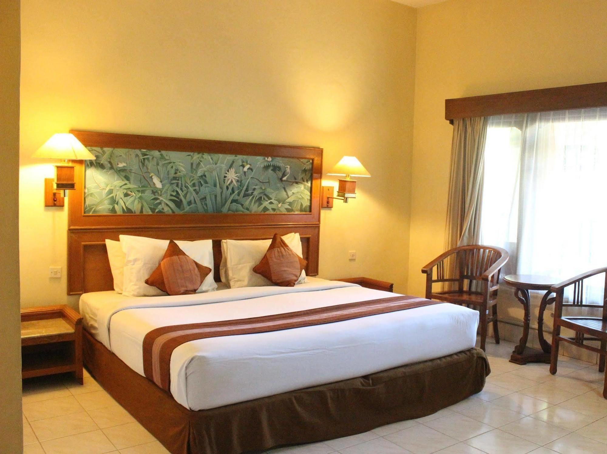 Diwangkara Beach Hotel & Resort Sanur Buitenkant foto