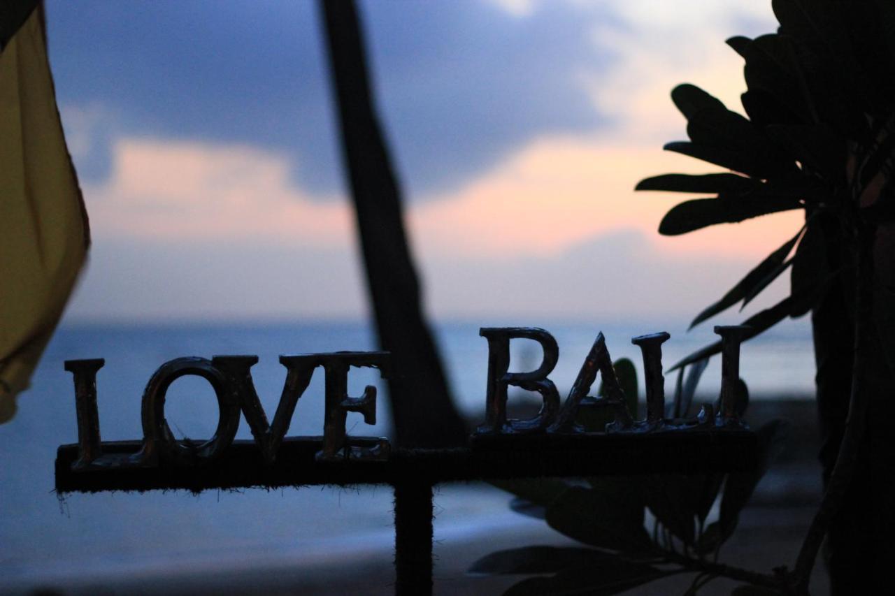 Diwangkara Beach Hotel & Resort Sanur Buitenkant foto