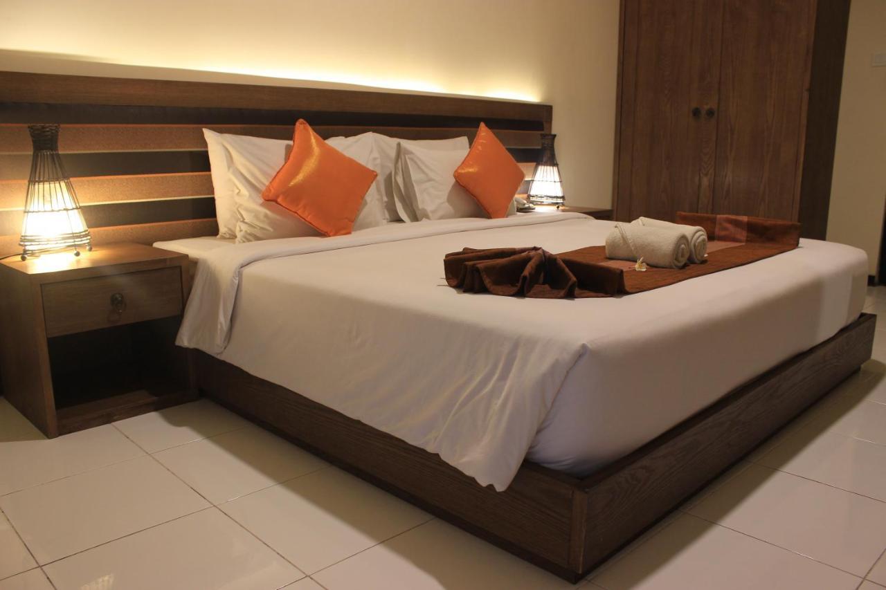 Diwangkara Beach Hotel & Resort Sanur Buitenkant foto